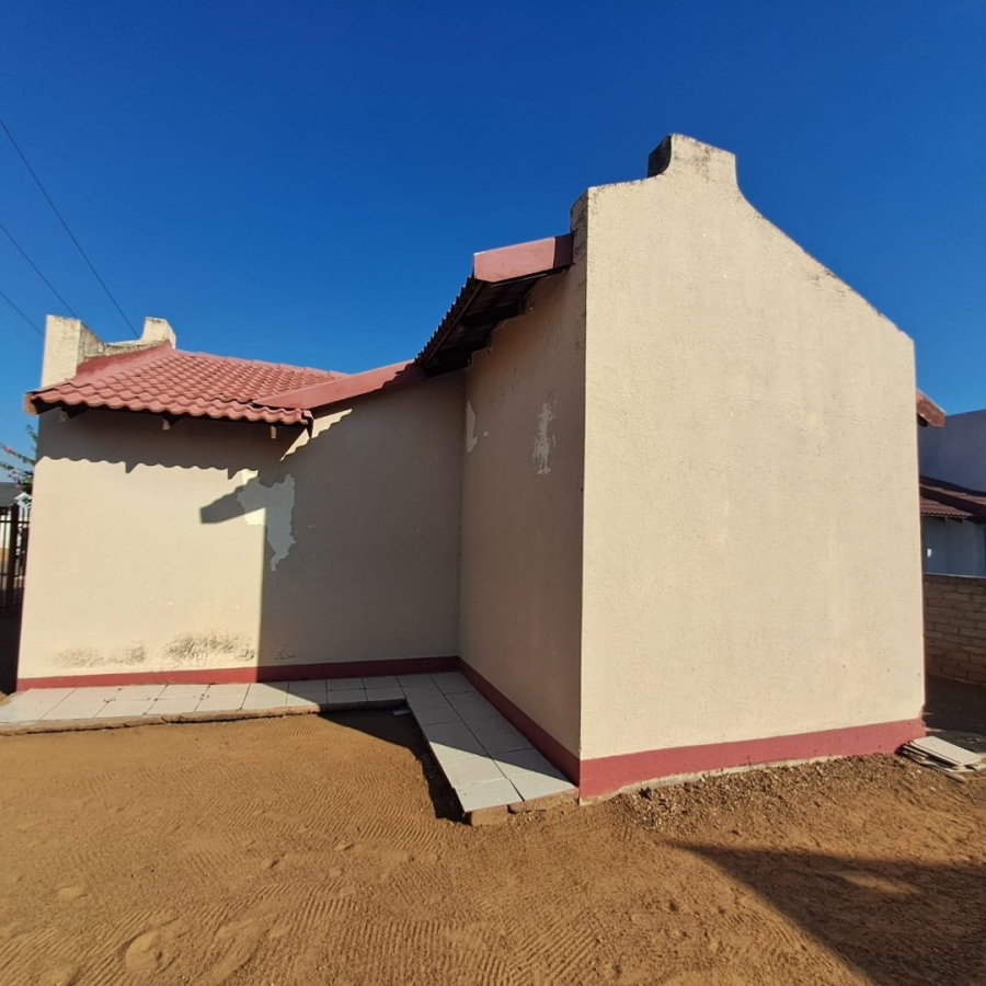 2 Bedroom Property for Sale in Lebanon North West